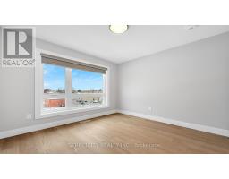 5 - 2500 MAIN STREET - 17