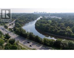 609 - 521 RIVERSIDE DRIVE - 13