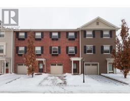 15 - 1040 CORONATION DRIVE - 2