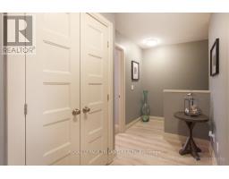 15 - 1040 CORONATION DRIVE - 25