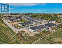 58 BRISCOE CRESCENT - 50