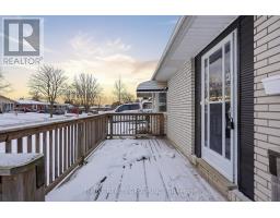 64 JENA CRESCENT - 16