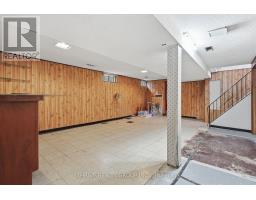 64 JENA CRESCENT - 24