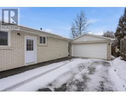 64 JENA CRESCENT - 30