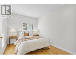 21 - 30 GRAND AVENUE - 22