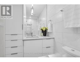 21 - 30 GRAND AVENUE - 25