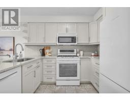 21 - 30 GRAND AVENUE - 6