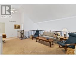 53 - 464 COMMISSIONERS ROAD W - 32