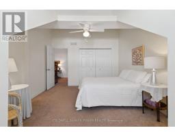 53 - 464 COMMISSIONERS ROAD W - 34