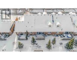 53 - 464 COMMISSIONERS ROAD W - 44