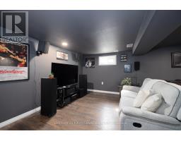 82 - 40 TIFFANY DRIVE - 22