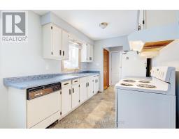 78 LYSANDA COURT - 17