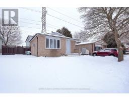 78 LYSANDA COURT - 3