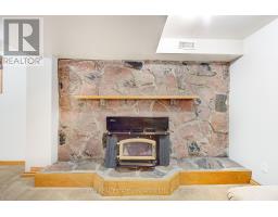 78 LYSANDA COURT - 33