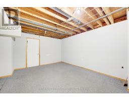 78 LYSANDA COURT - 38