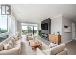 404 - 1975 FOUNTAIN GRASS DRIVE - 22