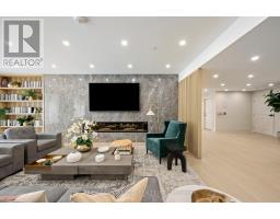 404 - 1975 FOUNTAIN GRASS DRIVE - 28