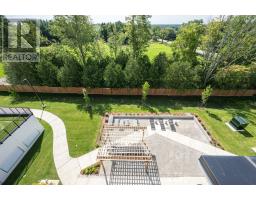 404 - 1975 FOUNTAIN GRASS DRIVE - 34