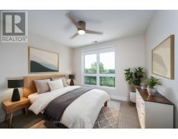 404 - 1975 FOUNTAIN GRASS DRIVE - 4