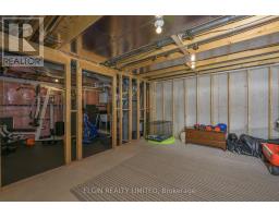 33 EVYLEAN COURT - 29