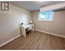 1578 COUNCILLORS STREET - 19