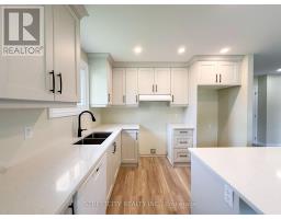 1578 COUNCILLORS STREET - 2