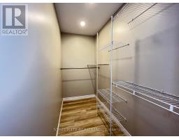 1578 COUNCILLORS STREET - 9