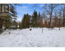 584532 BEACHVILLE ROAD - 37