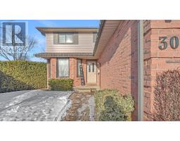 30 SLOANE CRESCENT - 2