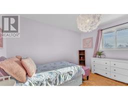 30 SLOANE CRESCENT - 20