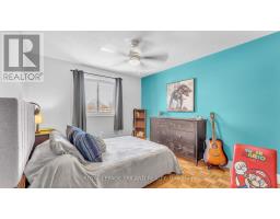 30 SLOANE CRESCENT - 22