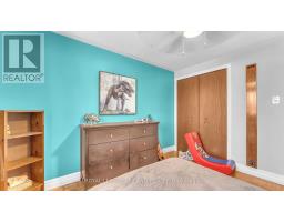 30 SLOANE CRESCENT - 23