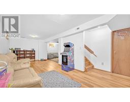 30 SLOANE CRESCENT - 26