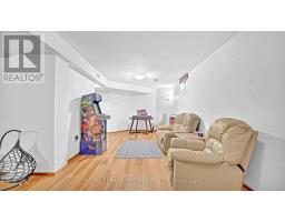 30 SLOANE CRESCENT - 28