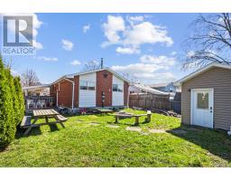 15 GARLAND CRESCENT - 47