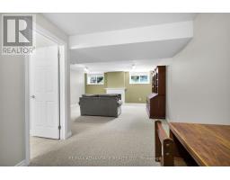 73 - 869 WHETHERFIELD STREET - 27