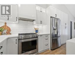 2 - 4067 COLONEL TALBOT ROAD - 11