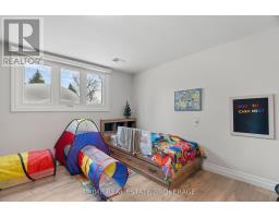 296 HURON STREET W - 35