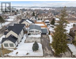 296 HURON STREET W - 43