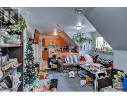 47 FOREST AVENUE - 18