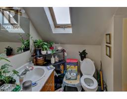 47 FOREST AVENUE - 23