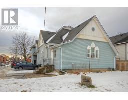 47 FOREST AVENUE - 3