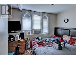 47 FOREST AVENUE - 7