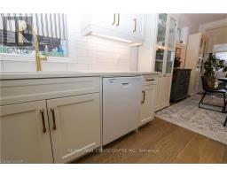 87A ABIGAIL AVENUE - 12