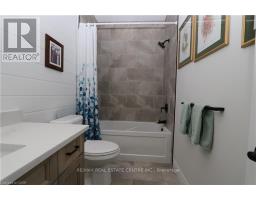 87A ABIGAIL AVENUE - 5