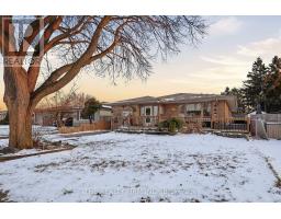 70 TALAVERA CRESCENT - 3