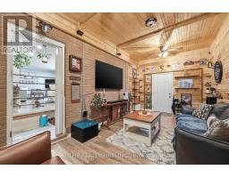 70 TALAVERA CRESCENT - 30