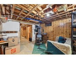 70 TALAVERA CRESCENT - 36