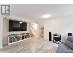 6 DUNWICH DRIVE - 27