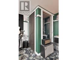 6 DUNWICH DRIVE - 36